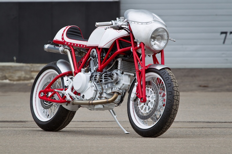 Ducati Cafe Racer 2021