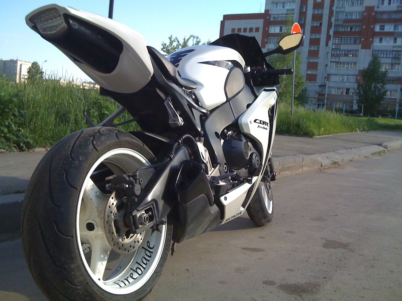 Прямоток японский на cbr1000rr